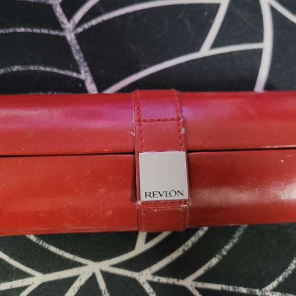 Revlon Accessories - Revlon Bold Red Eye Glass Case